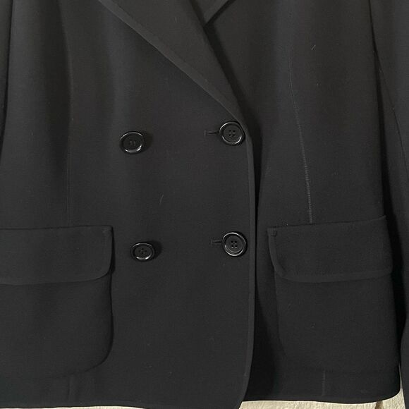 Max Studio Classic Black Blazer - Picture 2 of 7